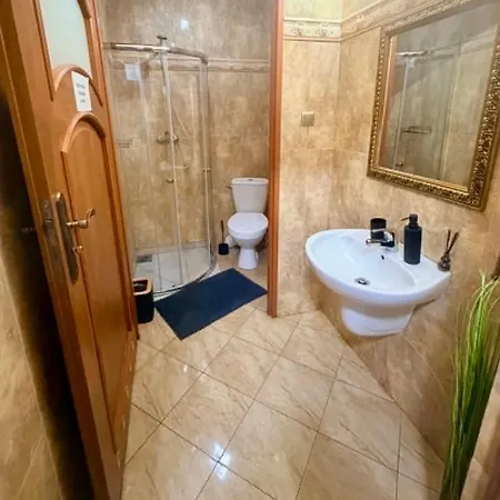 Ideal بوتسك